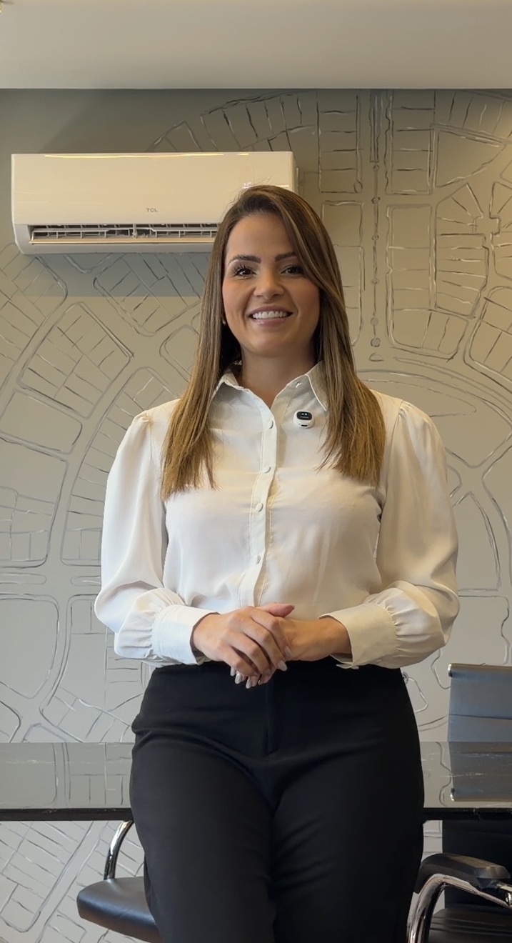 Mayara Modena - CEO